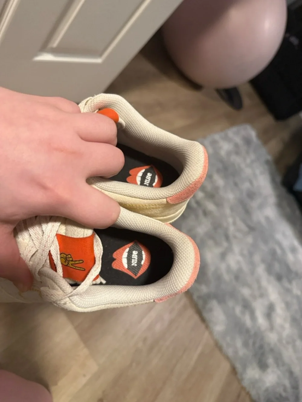 nike air force 1’s rock n roll edition - Picture 4 of 11